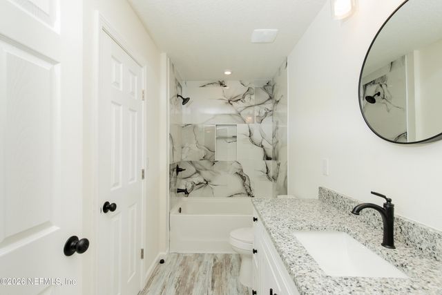 6022 DUNMIRE Avenue, Jacksonville, FL 32219