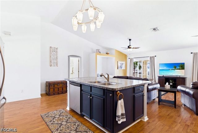 211 NW 26th AVE, Cape Coral, FL 33993