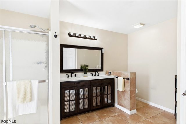 211 NW 26th AVE, Cape Coral, FL 33993