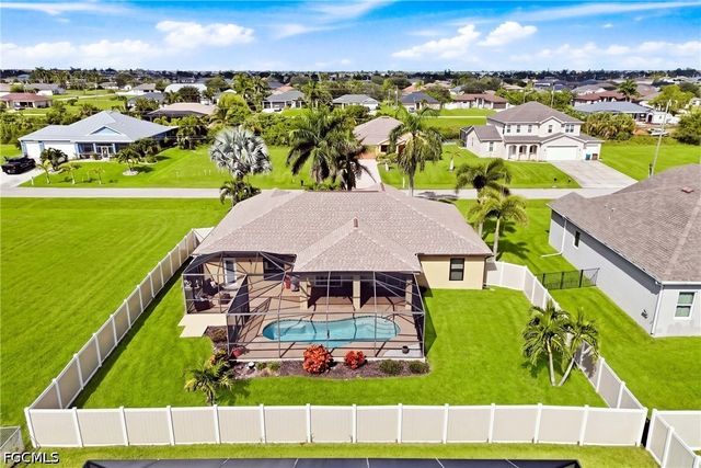 211 NW 26th AVE, Cape Coral, FL 33993