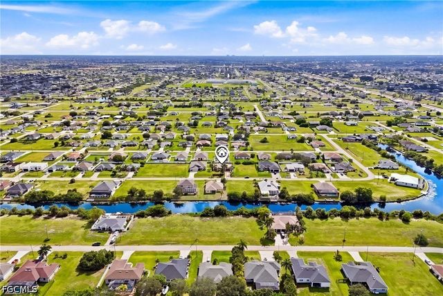 211 NW 26th AVE, Cape Coral, FL 33993
