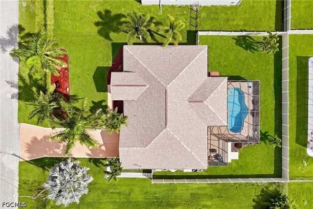 211 NW 26th AVE, Cape Coral, FL 33993