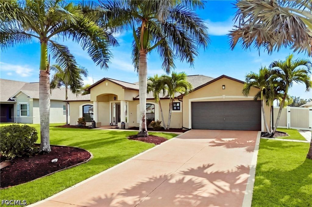 211 NW 26th AVE, Cape Coral, FL 33993