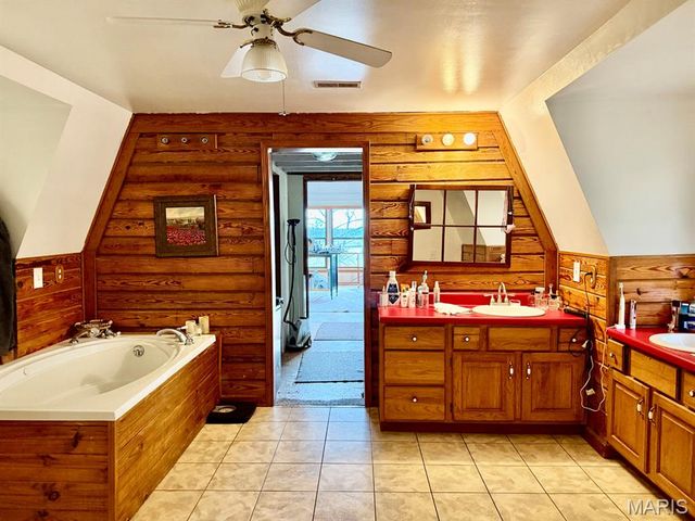 10755 State Highway Zz, Dexter, MO 63841