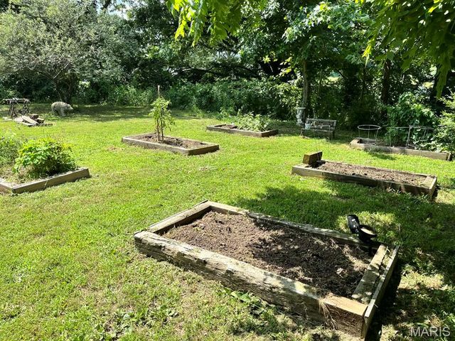 10755 State Highway Zz, Dexter, MO 63841