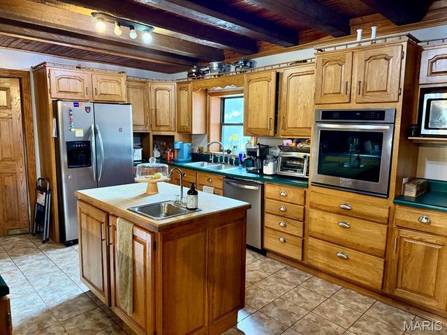 10755 State Highway Zz, Dexter, MO 63841