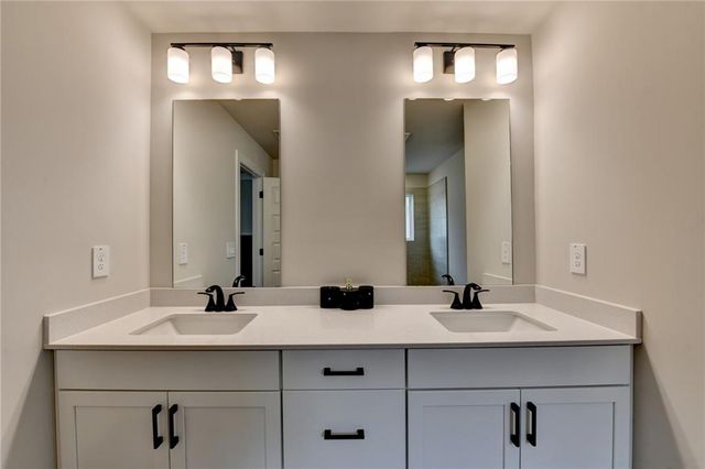 2989 Sweet Red Circle, Braselton, GA 30517