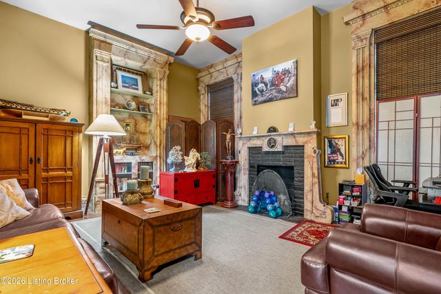 1337 S 1st St APT 1, Louisville, KY 40208