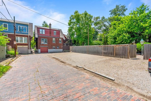 1337 S 1st St APT 1, Louisville, KY 40208