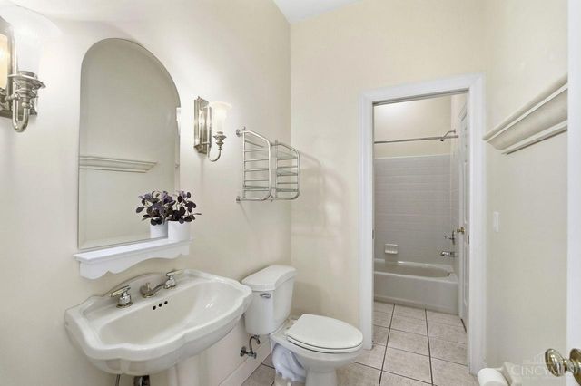 6318 Tarton Fields Lane, Mason, OH 45040