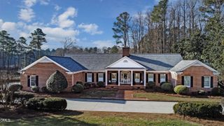10 Country Club Drive, Siler City, NC 27344