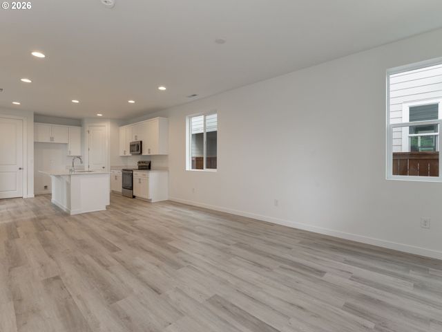 501 Sw EATON Blvd, Battle Ground, WA 98604