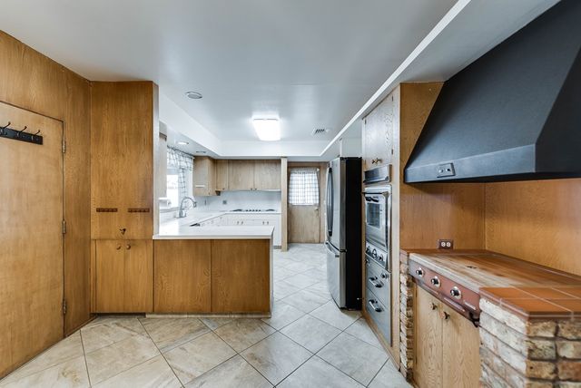 1706 Dotsy Ave, Odessa, TX 79763