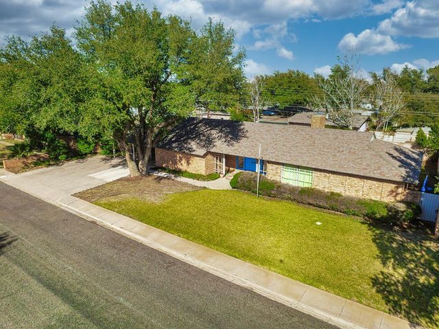 1706 Dotsy Ave, Odessa, TX 79763