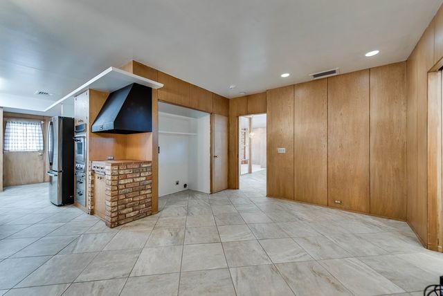 1706 Dotsy Ave, Odessa, TX 79763