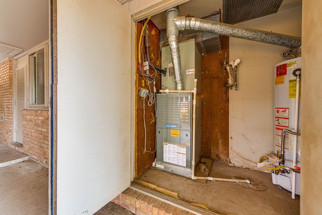 1706 Dotsy Ave, Odessa, TX 79763