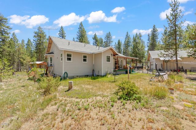53621 Woodchuck Drive, La Pine, OR 97739