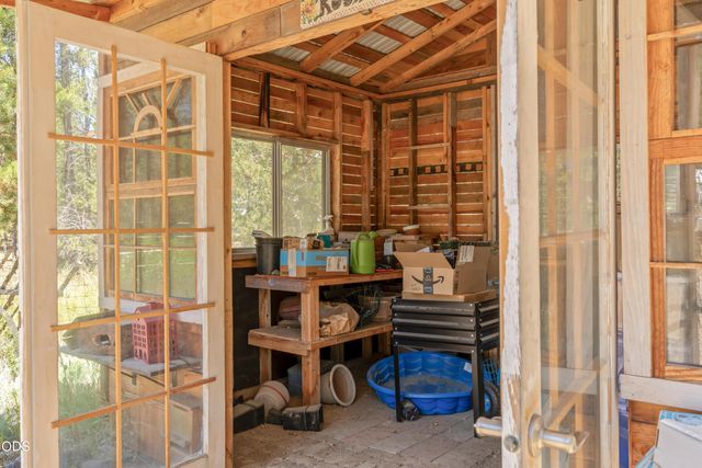 53621 Woodchuck Drive, La Pine, OR 97739