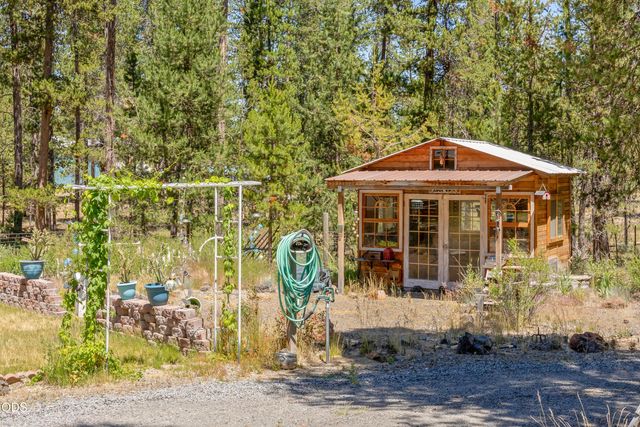 53621 Woodchuck Drive, La Pine, OR 97739