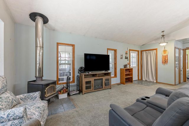 53621 Woodchuck Drive, La Pine, OR 97739