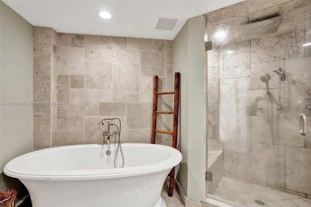 333 Las Olas Way 1608, Fort Lauderdale, FL 33301
