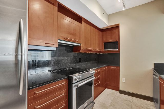 333 Las Olas Way 1608, Fort Lauderdale, FL 33301