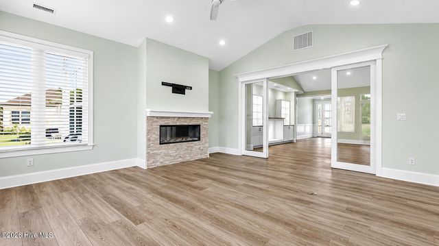 2359 Weeping Birch Road NE, Leland, NC 28451
