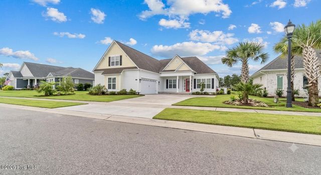 2359 Weeping Birch Road NE, Leland, NC 28451