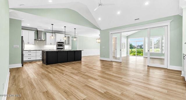 2359 Weeping Birch Road NE, Leland, NC 28451