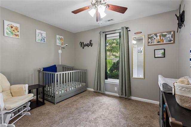 118 Lambert LN, Newport News, VA 23602