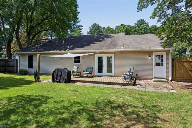 118 Lambert LN, Newport News, VA 23602