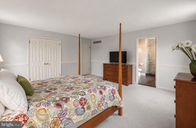 45 HERON HILL DR, Downingtown, PA 19335