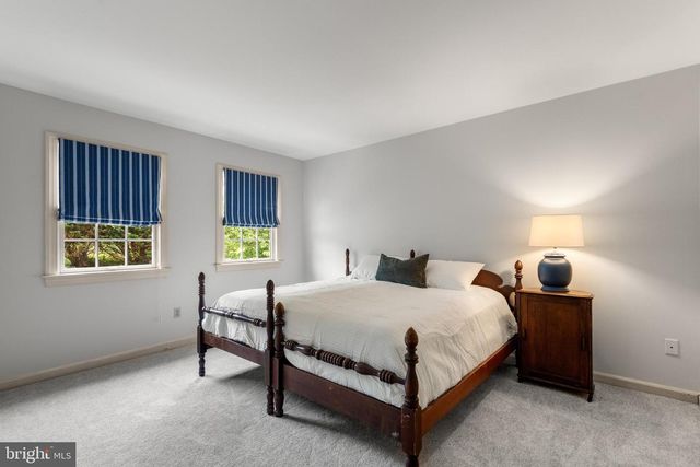 45 HERON HILL DR, Downingtown, PA 19335