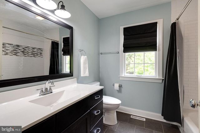 45 HERON HILL DR, Downingtown, PA 19335