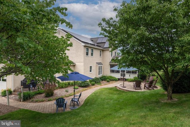 45 HERON HILL DR, Downingtown, PA 19335
