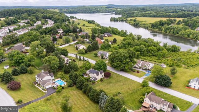 45 HERON HILL DR, Downingtown, PA 19335