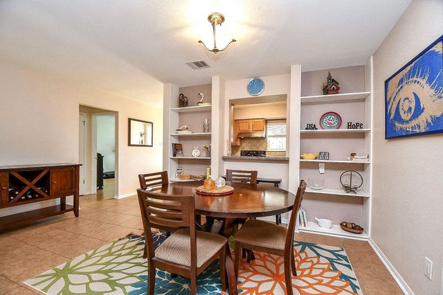 3827 Wood Stone Walk Drive, Houston, TX 77084