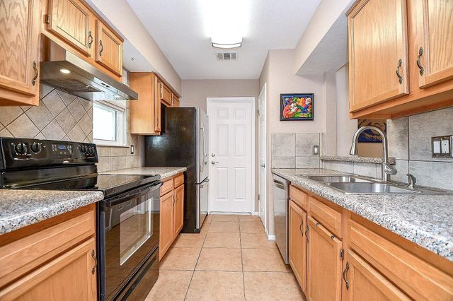 3827 Wood Stone Walk Drive, Houston, TX 77084