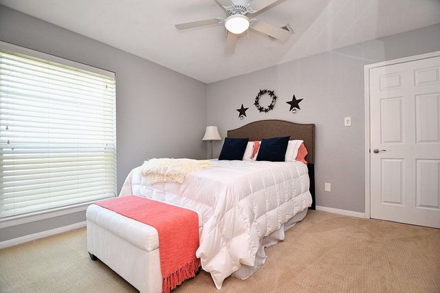 3827 Wood Stone Walk Drive, Houston, TX 77084