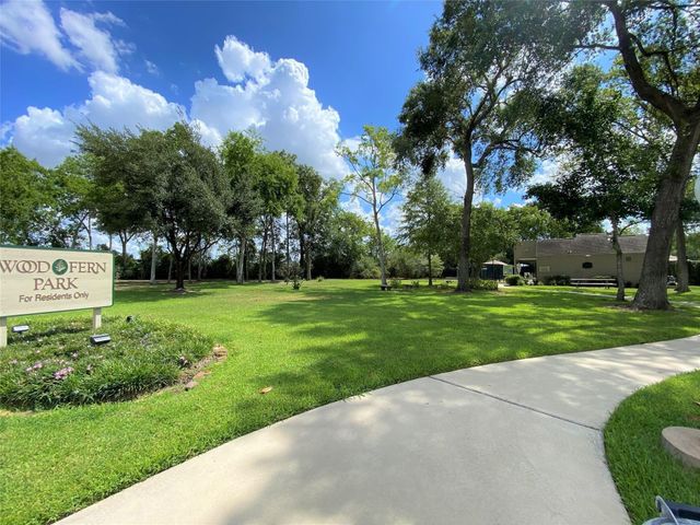 3827 Wood Stone Walk Drive, Houston, TX 77084