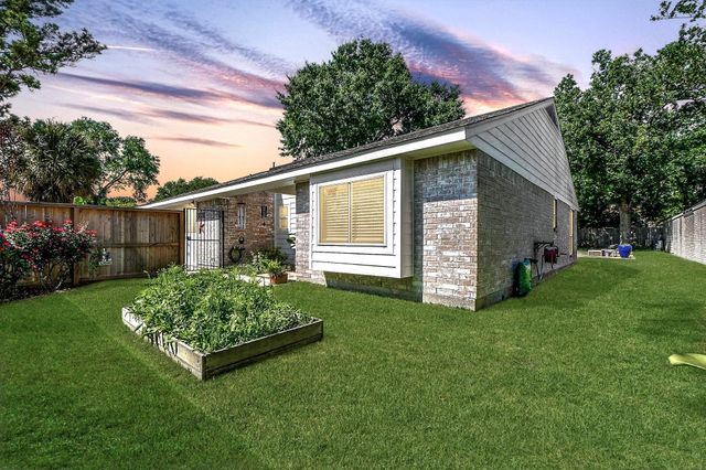 3827 Wood Stone Walk Drive, Houston, TX 77084