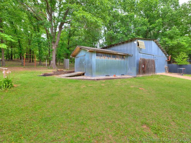 94 W Highland Drive, Sand Springs, OK 74063