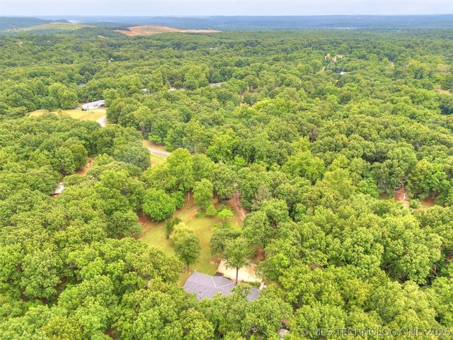 94 W Highland Drive, Sand Springs, OK 74063