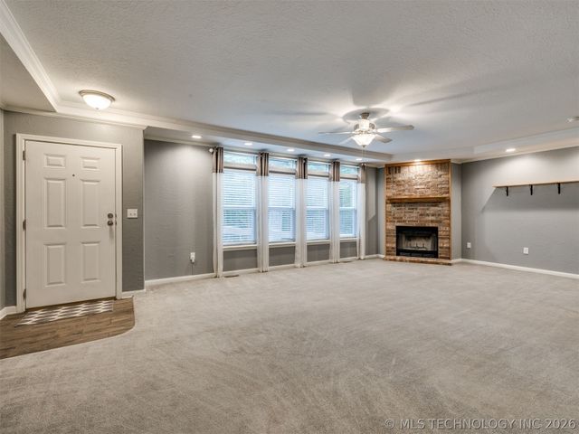 94 W Highland Drive, Sand Springs, OK 74063