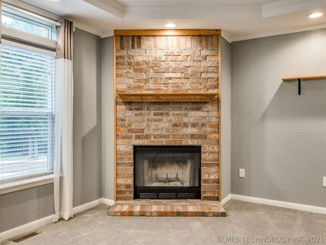 94 W Highland Drive, Sand Springs, OK 74063