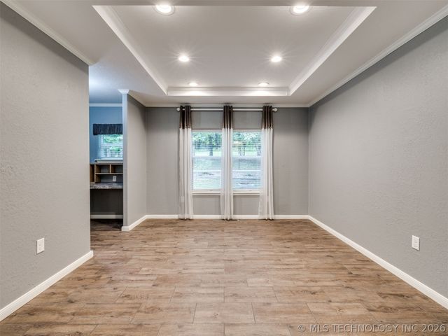 94 W Highland Drive, Sand Springs, OK 74063