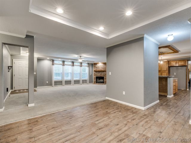 94 W Highland Drive, Sand Springs, OK 74063
