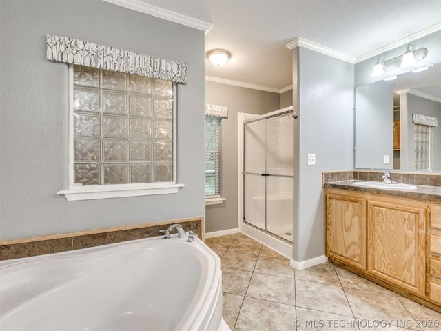 94 W Highland Drive, Sand Springs, OK 74063