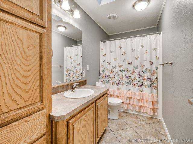 94 W Highland Drive, Sand Springs, OK 74063