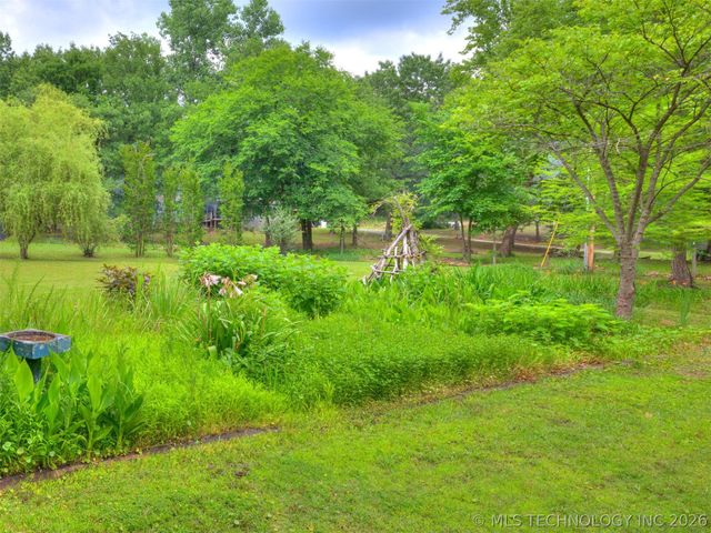 94 W Highland Drive, Sand Springs, OK 74063